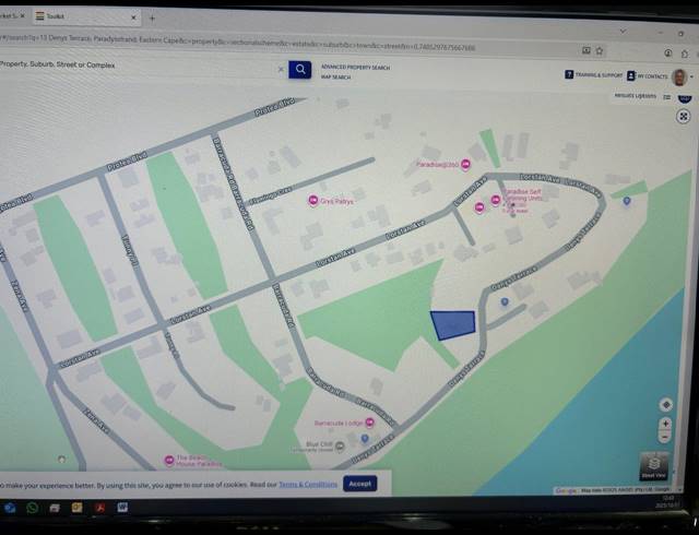 1,145M² VACANT LAND FOR SALE IN PARADISE BEACH